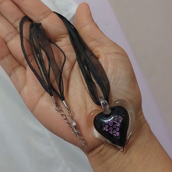 Art Glass Heart Pendant Necklace - Picture 7 of 7